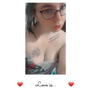 Meet your Posher, Mikayla